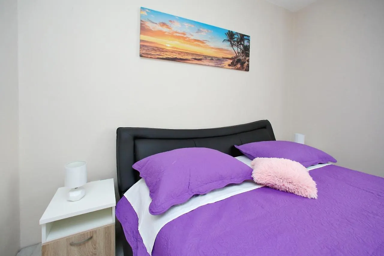 Sukošan Apartments Sonia קרואטיה