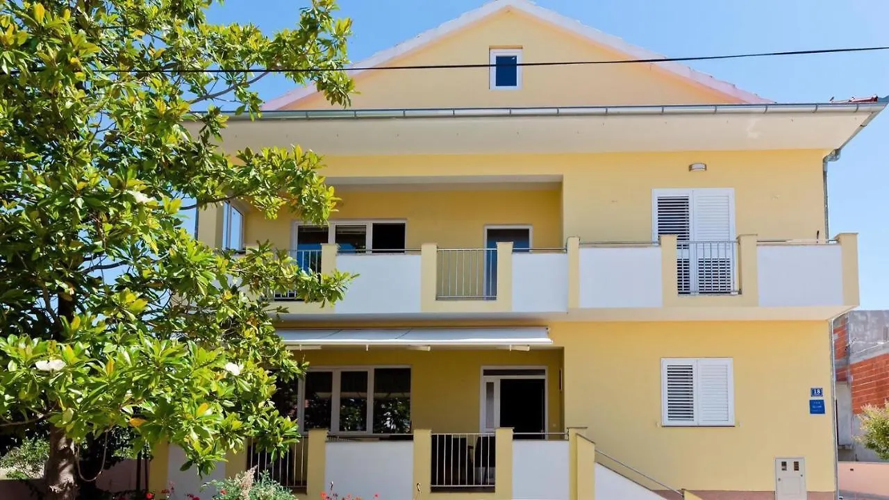 Sukošan Apartments Sonia 0*,