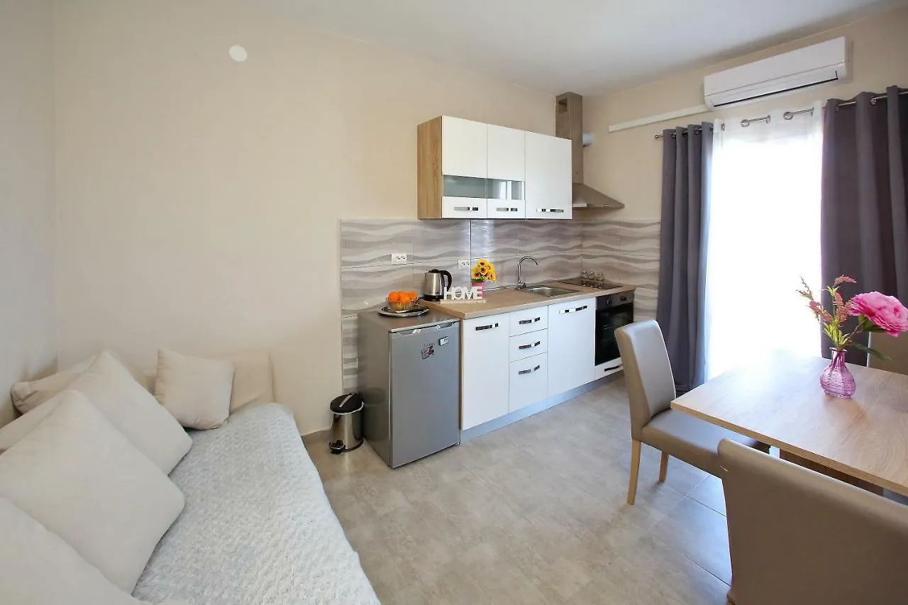 Sukošan Apartments Sonia 0*,