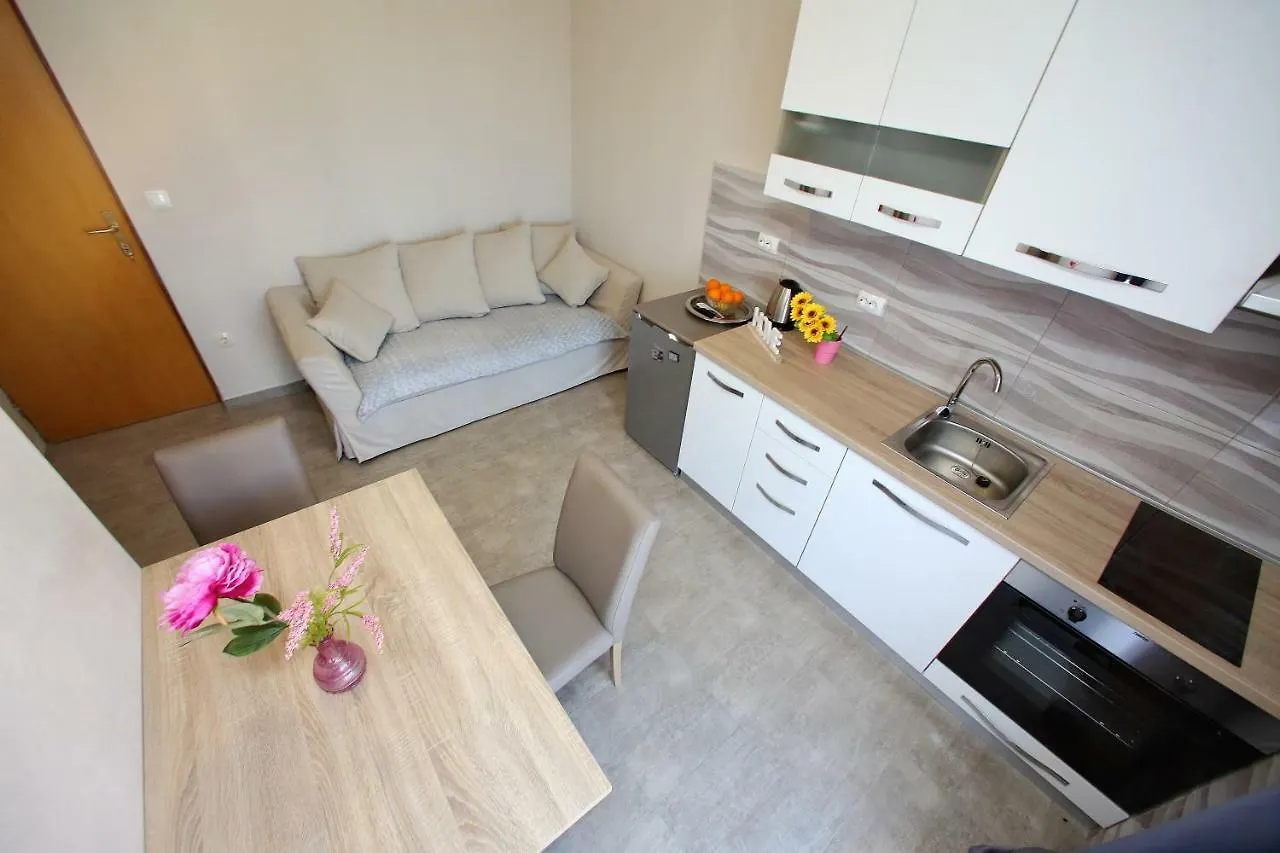 Apartments Sonia Sukošan